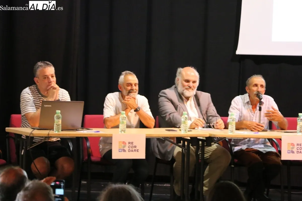 Presentación del proyecto Re-cordare en Monleras / CORRAL