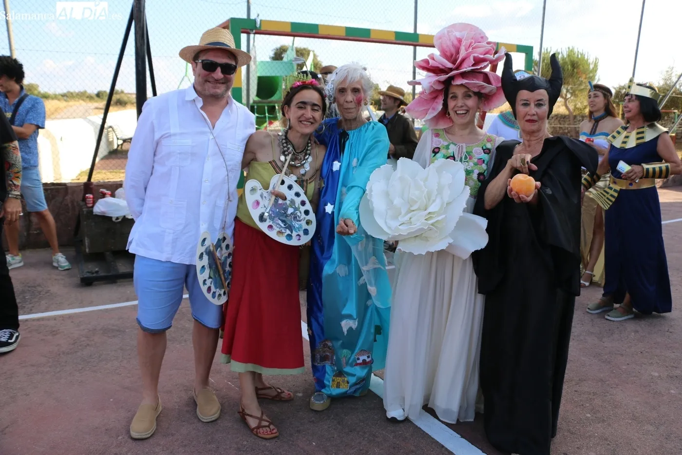 El desfile de disfraces de las fiestas de San Cristóbal en Guadramiro llegó el año pasado para quedarse / CORRAL 