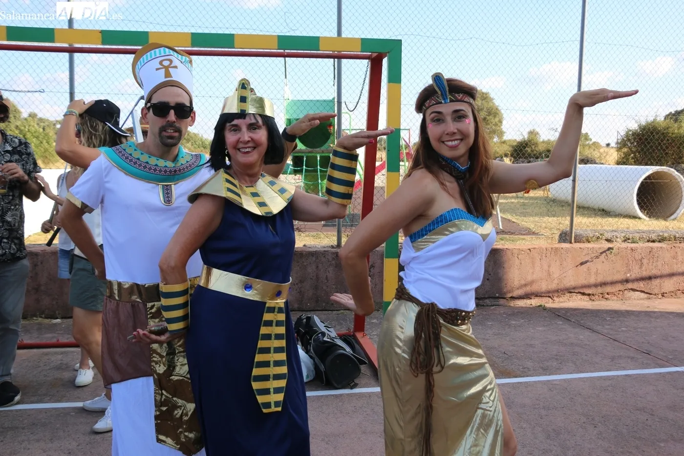 El desfile de disfraces de las fiestas de San Cristóbal en Guadramiro llegó el año pasado para quedarse / CORRAL 