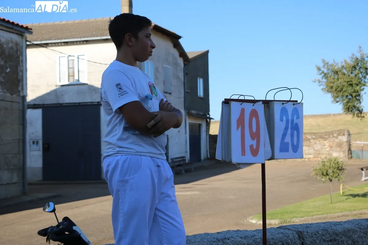 Vibrante final del I Trofeo Diputación de Pelota en frontones históricos que tuvo lugar ayer sábado en Villavieja de Yeltes / CORRAL