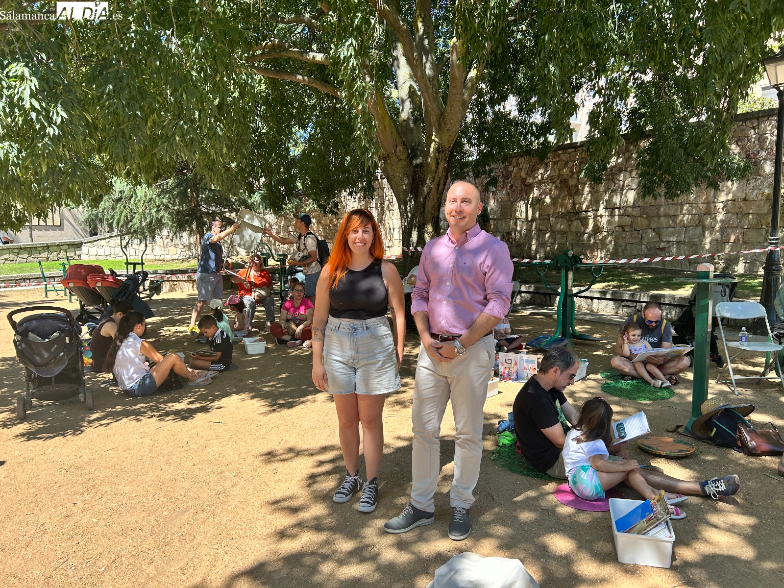 La lectura y la creatividad florece un verano más en los parques con la actividad Al Aire Libro 