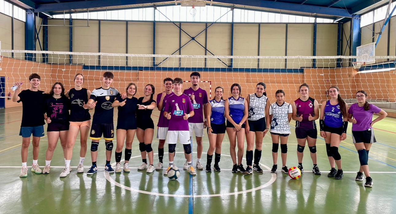 Buen ambiente y destacada participación en el IV Torneo de Voley de Peñaranda