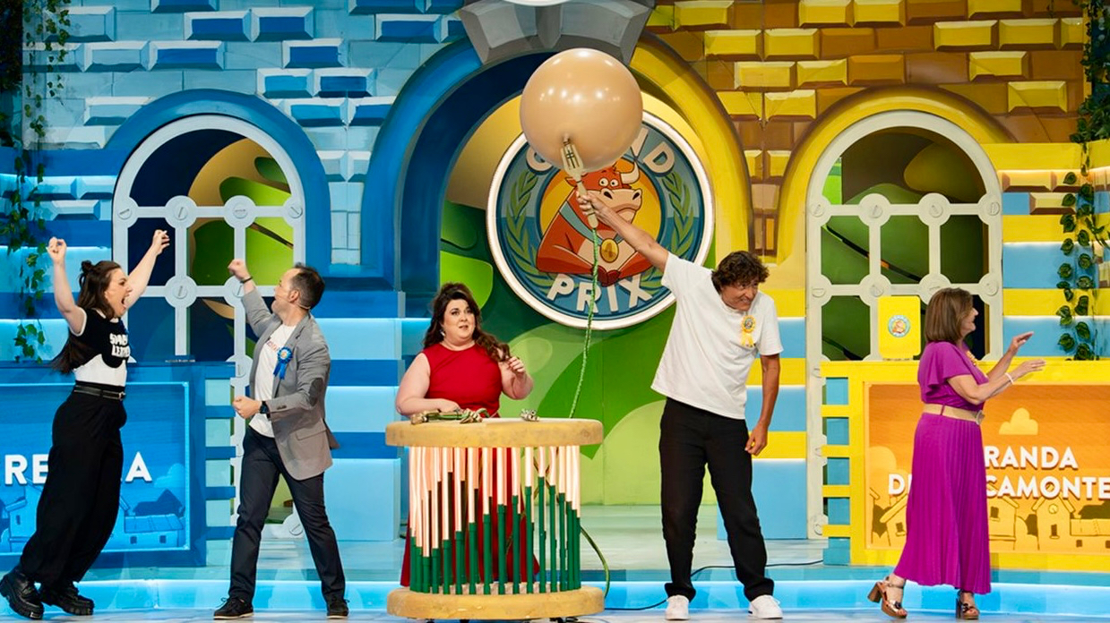 El ex futbolista y aventurero Patxi Salinas será el padrino de Peñaranda, que viste de amarillo: Así se prepara la esperada emisión del Grand Prix, una gran fiesta local