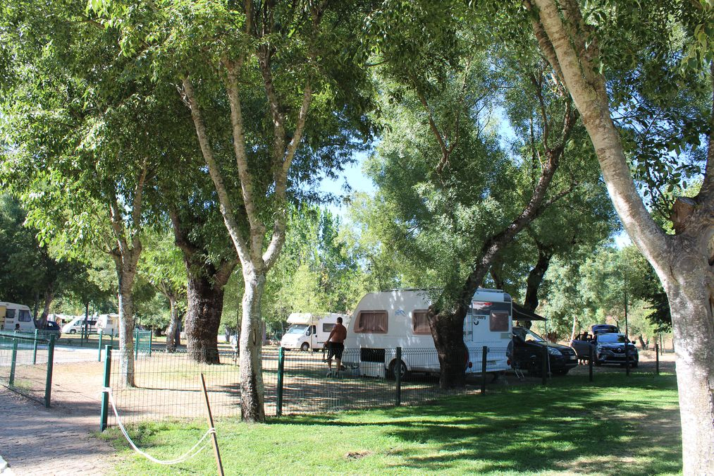 Freixial, el oasis de frescor para campistas en la Raya