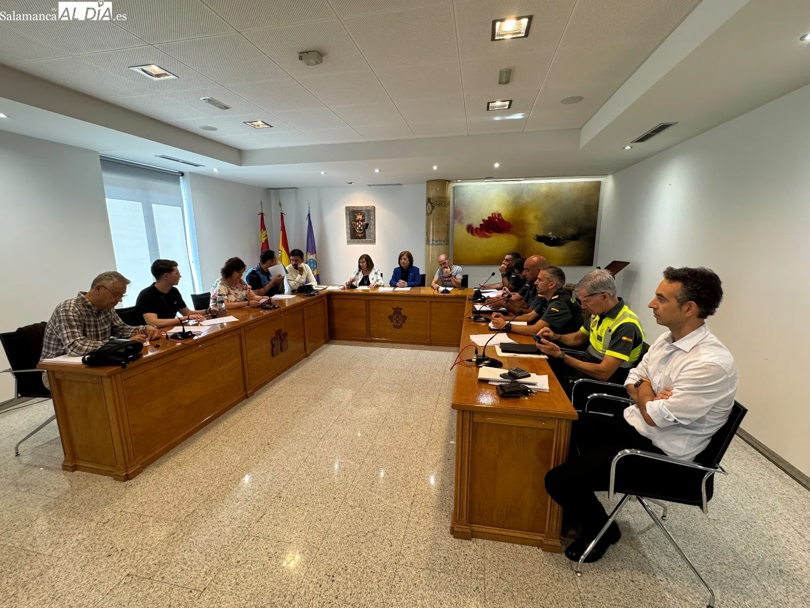 Foto 3 - La Junta Local de Seguridad acuerda una mayor coordinaci&oacute;n y refuerzo de los cuerpos de seguridad en las Ferias y Fiestas