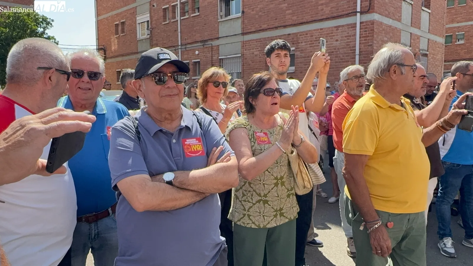 Foto 9 - Clamor en la calle por la llegada de bomberos profesionales a Pe&ntilde;aranda