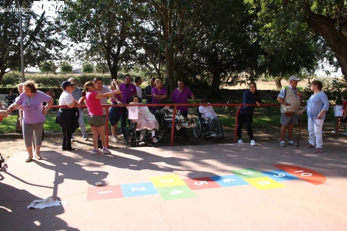 Esta nueva iniciativa se enmarca en el programa inclusivo que Asprodes lleva a cabo en colaboración con el Ayuntamiento de Vitigudino / CORRAL 