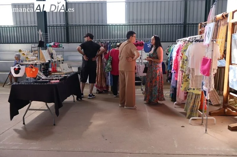 Foto 12 - Galinduste celebra su IX Feria Agroalimentaria con tradici&oacute;n, gastronom&iacute;a y humor