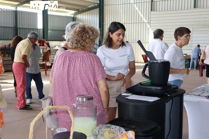 Foto 11 - Galinduste celebra su IX Feria Agroalimentaria con tradici&oacute;n, gastronom&iacute;a y humor