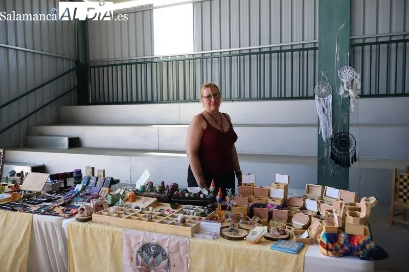 Foto 6 - Galinduste celebra su IX Feria Agroalimentaria con tradici&oacute;n, gastronom&iacute;a y humor