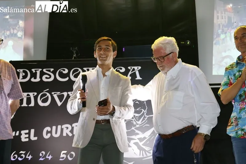 Foto 6 - El torero Ismael Mart&iacute;n protagoniza un emotivo preg&oacute;n en Galinduste