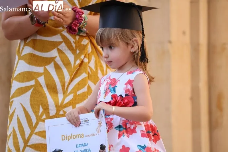 Foto 3 - La Escuela Infantil Municipal de Alba de Tormes celebra su tradicional acto de graduaci&oacute;n en la Bas&iacute;lica