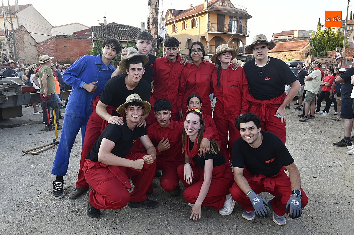 Los Quintos 2025 de Robleda lanzarán un chupinazo y darán un pregón durante las Fiestas de Agosto