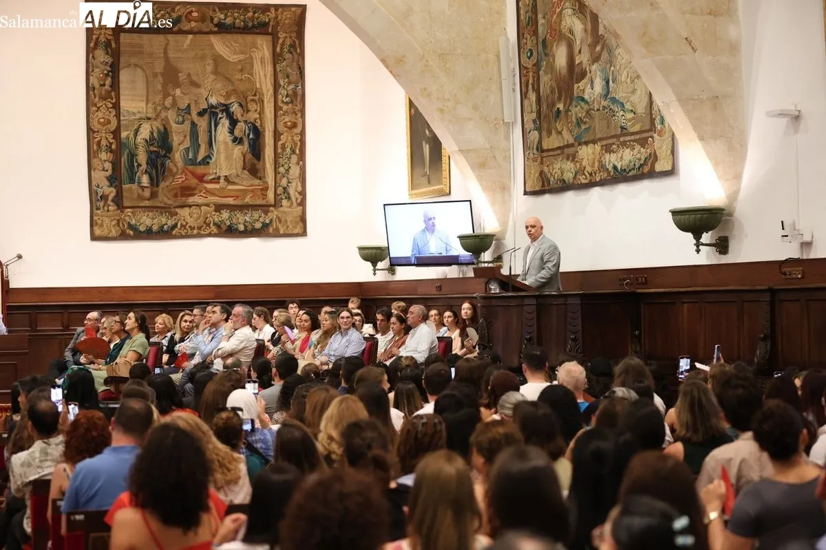 Inauguración en el Paraninfo de los Cursos Internacionales de Verano de la Universidad de Salamanca. Foto de David Sañudo