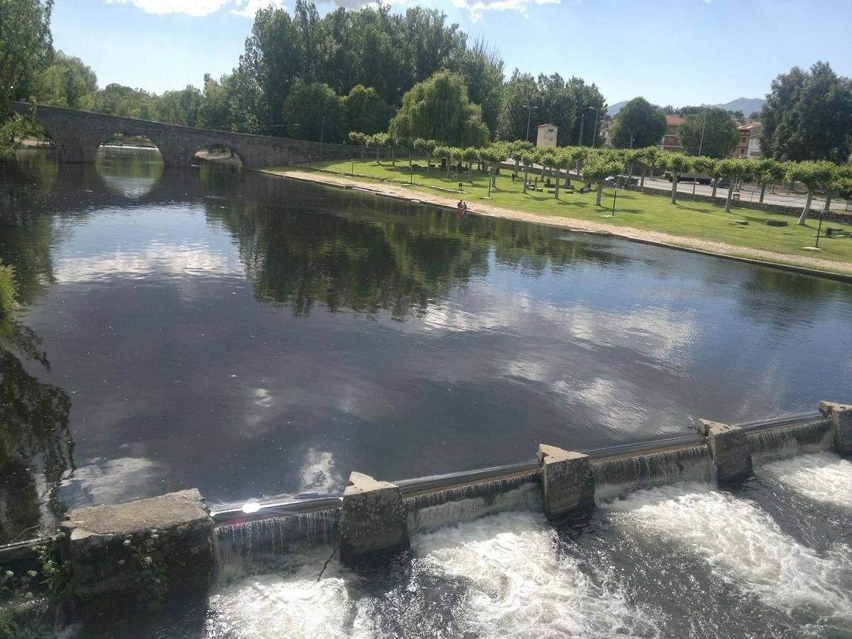 Piscinas naturales Navaluenga: el oasis cerca de Salamanca