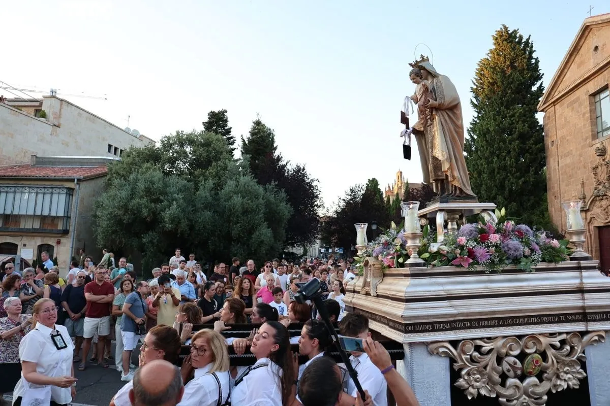 Procesión de la Virgen del Carmen de Abajo en Salamanca. Foto: David Sañudo