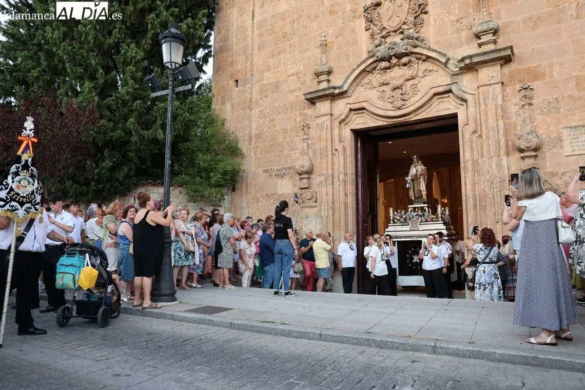 Procesión de la Virgen del Carmen de Abajo en Salamanca. Foto: David Sañudo