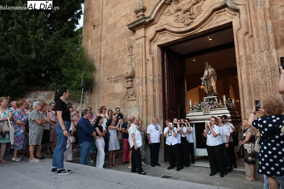 Procesión de la Virgen del Carmen de Abajo en Salamanca. Foto: David Sañudo