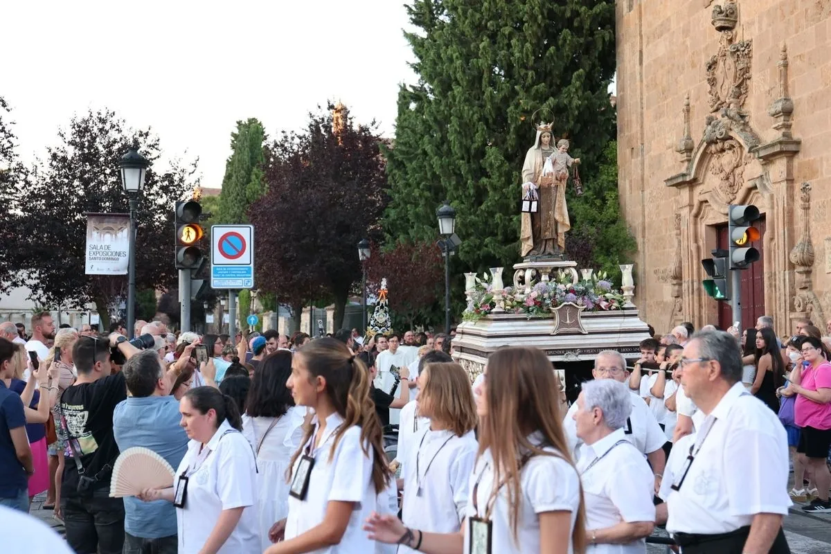 Procesión de la Virgen del Carmen de Abajo en Salamanca. Foto: David Sañudo