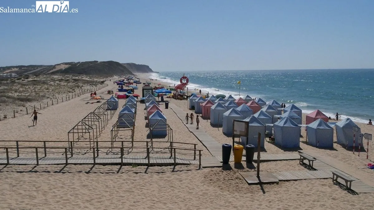 Santa Cruz, un refugio para surfistas y amantes del veraneo atlántico | Fotos: MARTÍN-GARAY