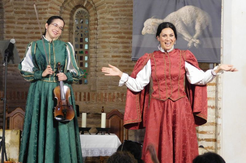 Arcos y Ecos llena la iglesia mudéjar de Turra de Alba