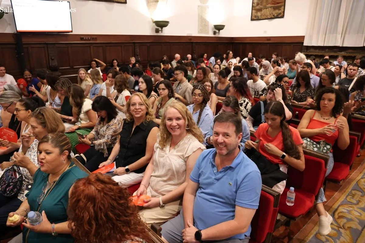 Inauguración en el Paraninfo de los Cursos Internacionales de Verano de la Universidad de Salamanca. Foto de David Sañudo