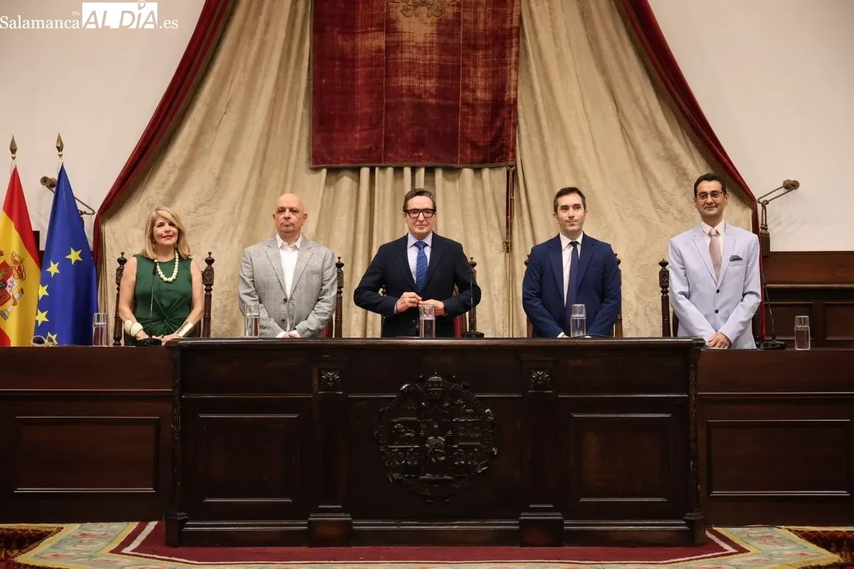 Inauguración en el Paraninfo de los Cursos Internacionales de Verano de la Universidad de Salamanca. Foto de David Sañudo