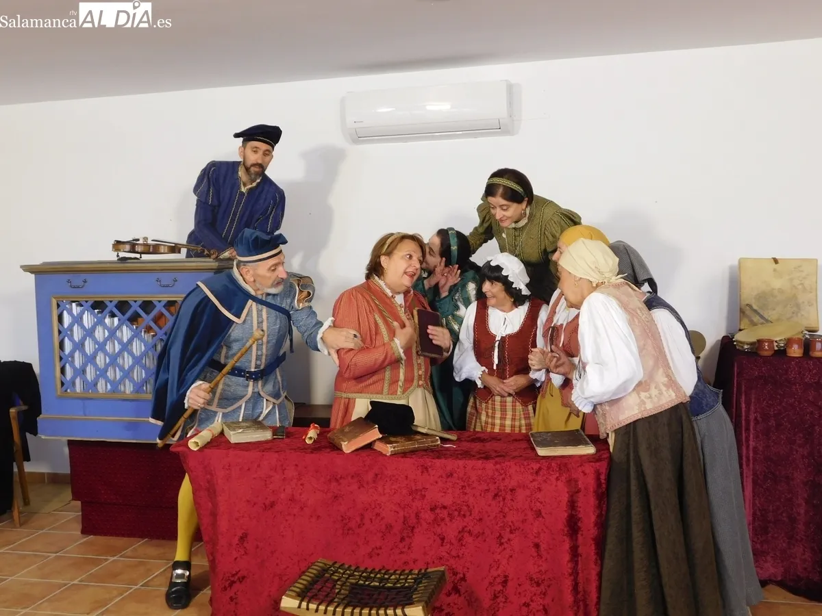 Representación de la obra 'Buscando a Nerbrija' en Villasdardo