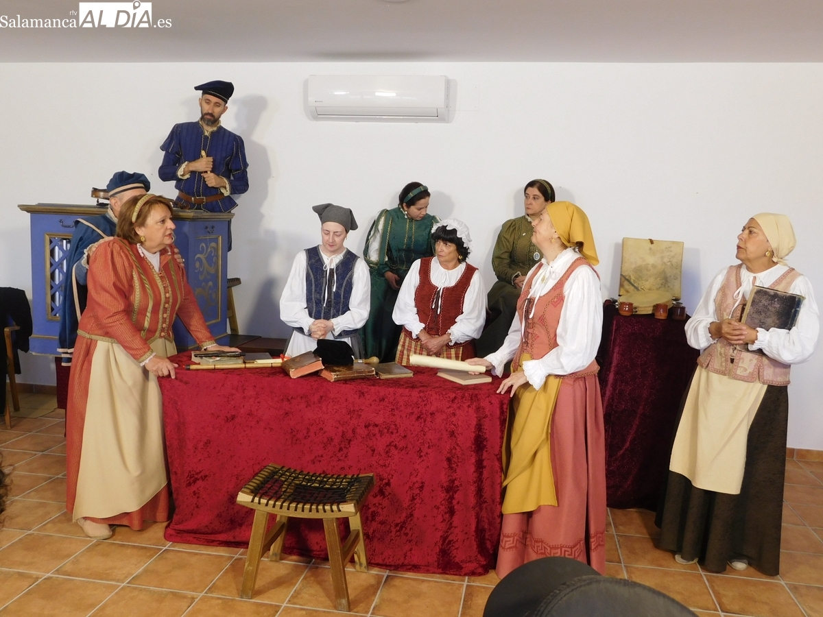 Representación de la obra Buscando a Nerbrija en Villasdardo