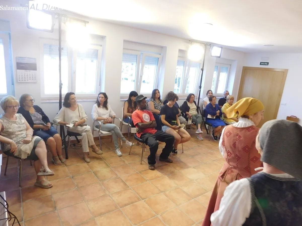 Representación de la obra 'Buscando a Nerbrija' en Villasdardo