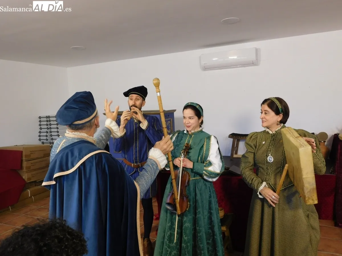 Representación de la obra 'Buscando a Nerbrija' en Villasdardo