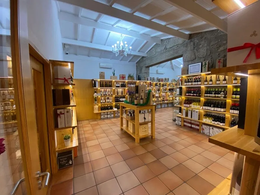 Foto 5 - El enoturismo se sofistica en el D&atilde;o: un viaje al coraz&oacute;n del vino portugu&eacute;s