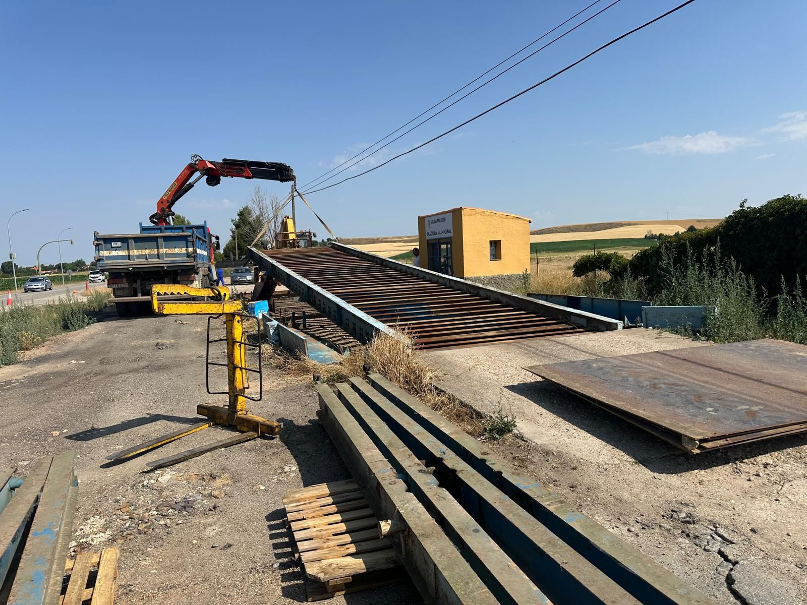 Báscula de Villamayor: nueva obra para agricultores