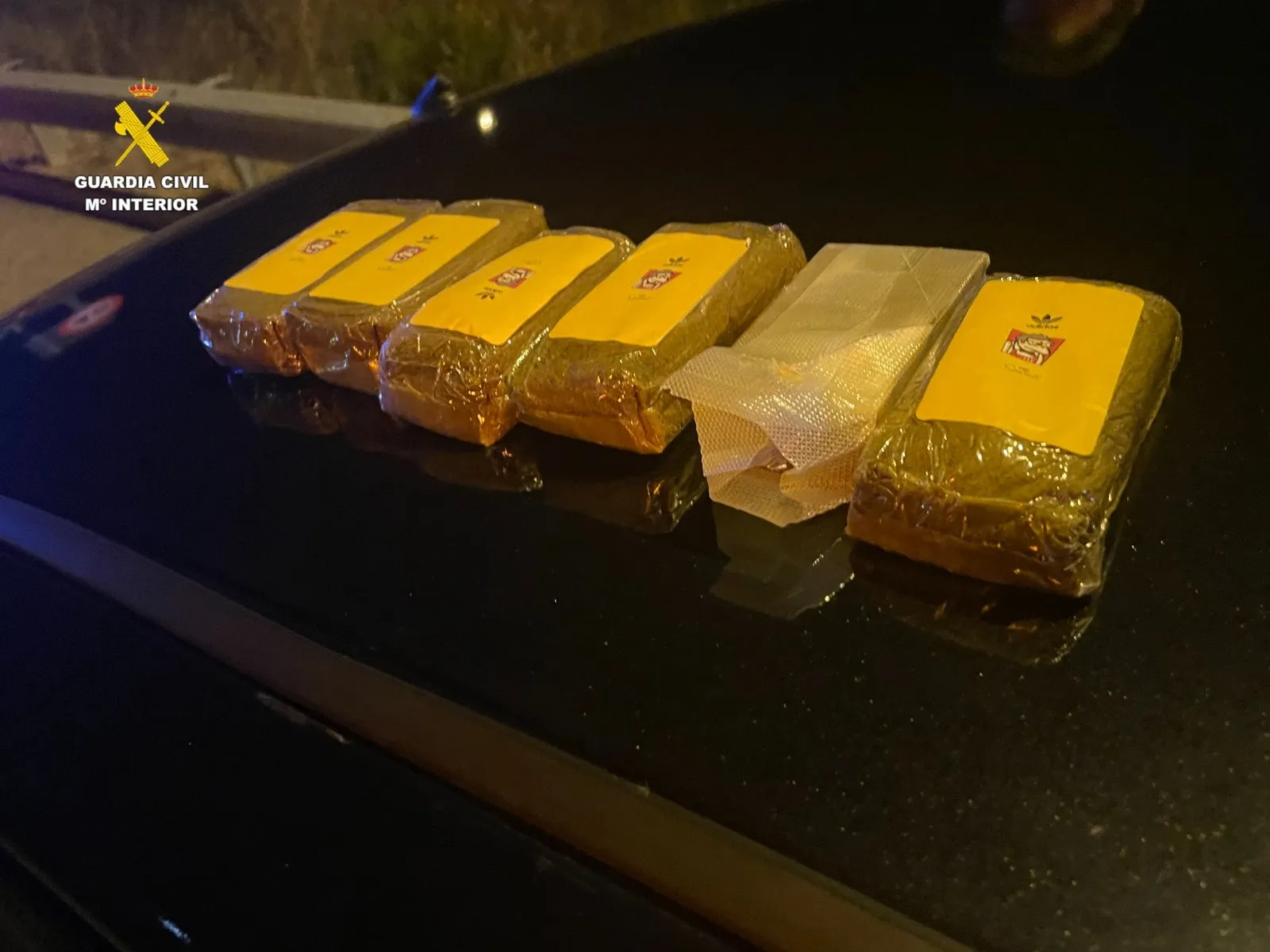 Foto 2 - Dos detenidos con m&aacute;s de 1,6 kilos de hach&iacute;s y marihuana en la provincia de Salamanca 