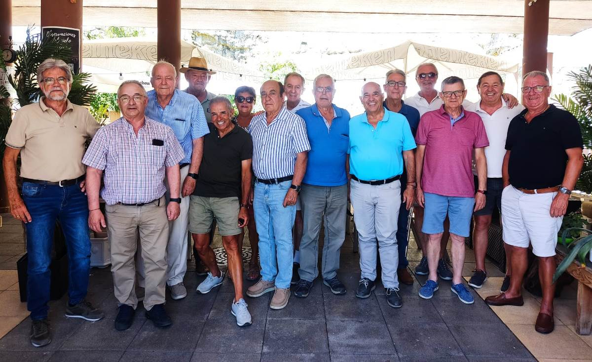 Los jubilados de Enusa cumplen 15 años de encuentros en torno a la mesa