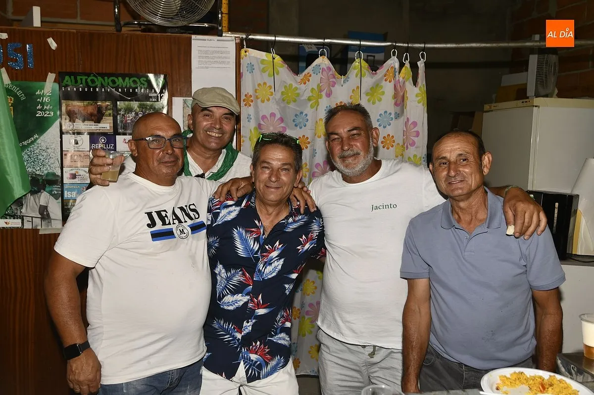 Foto 11 - Las pe&ntilde;as despiden las fiestas de San Buenaventura en Moraleja