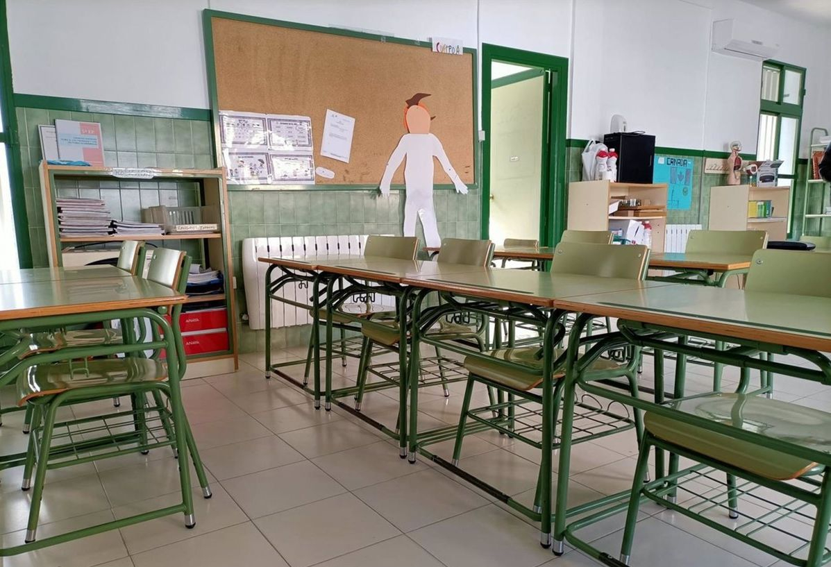 Junta y sindicatos firman un preacuerdo para mejorar las condiciones laborales de los docentes de Castilla y León