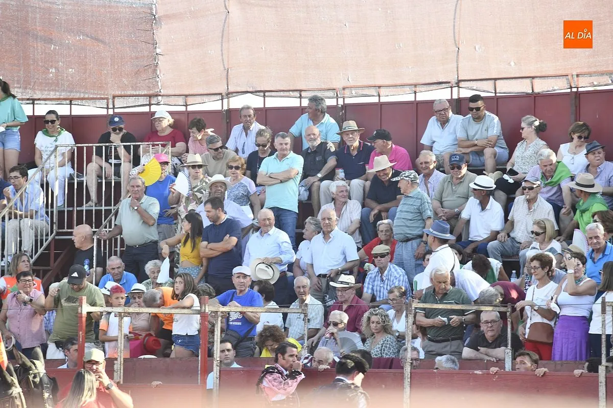 Tarde de toros en Moraleja por San Buenaventura/ Fotos: Adrián M.Pastor