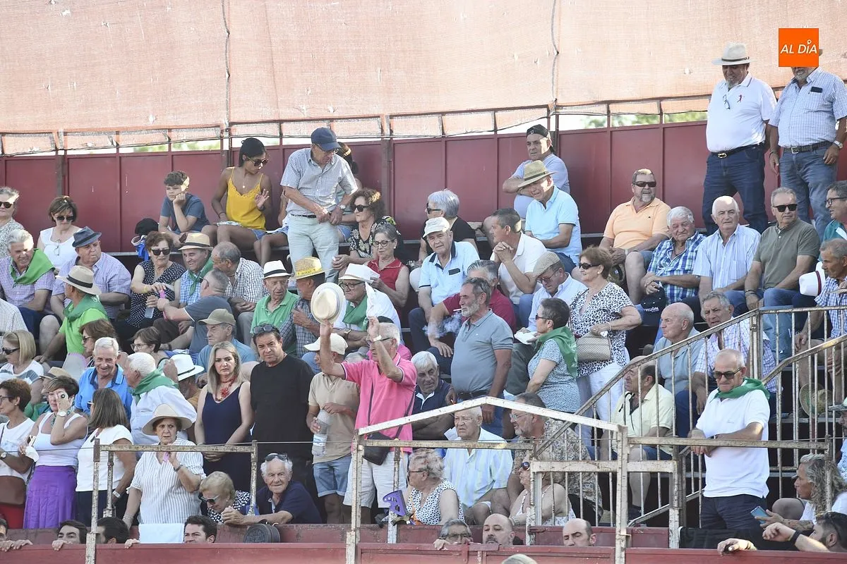Tarde de toros en Moraleja por San Buenaventura/ Fotos: Adrián M.Pastor
