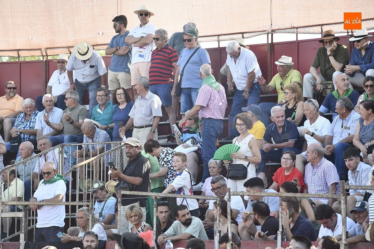 Tarde de toros en Moraleja por San Buenaventura/ Fotos: Adrián M.Pastor