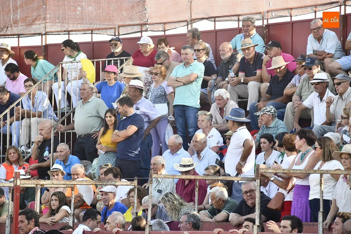 Tarde de toros en Moraleja por San Buenaventura/ Fotos: Adrián M.Pastor
