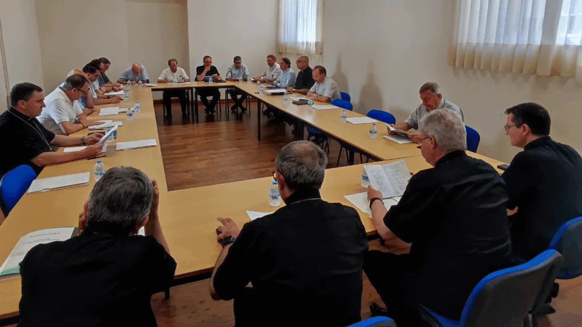 Foto 2 - El Obispo y los vicarios participan en Soria en el Encuentro de verano de la Iglesia en Castilla