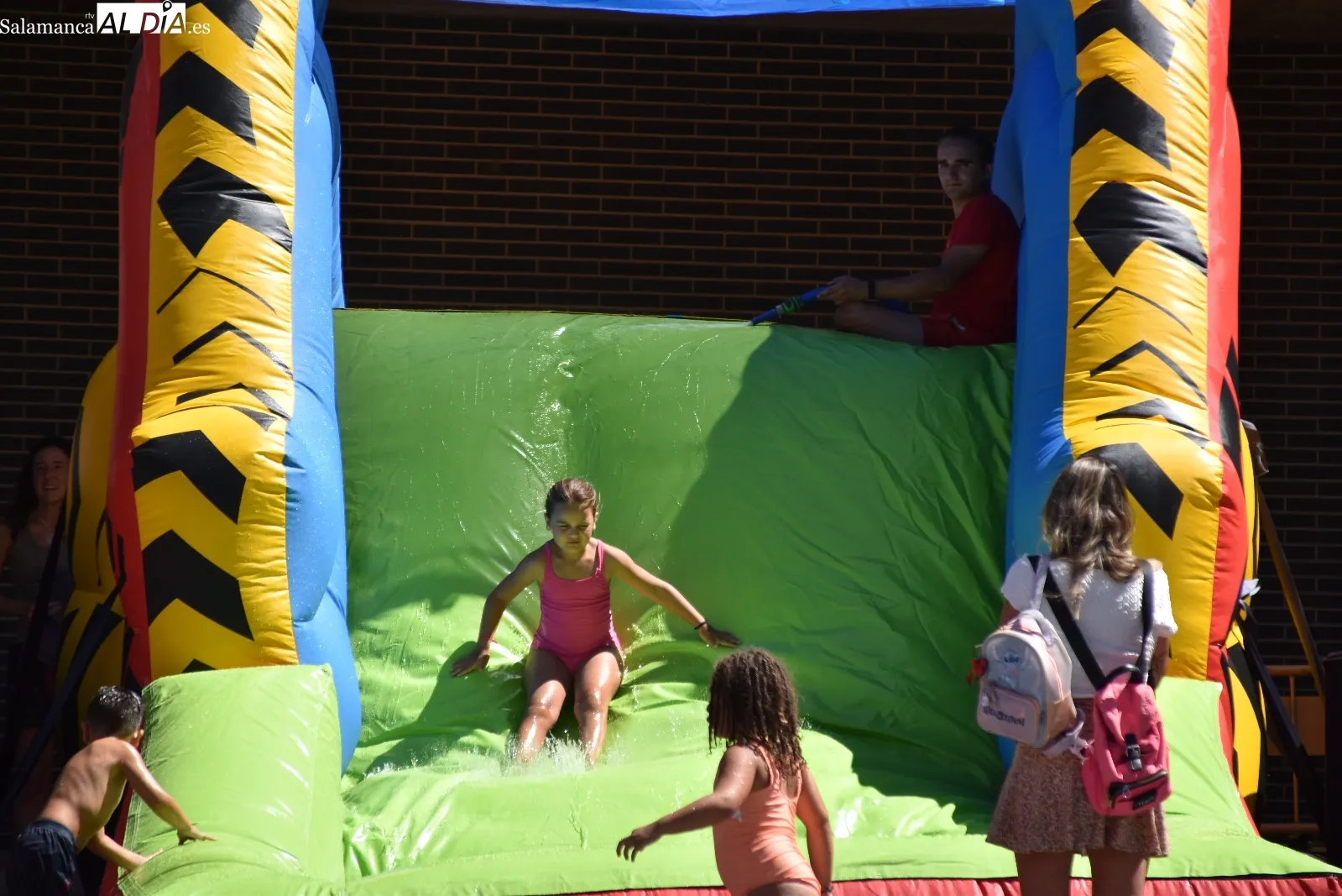 Foto 14 - Gran fiesta del ni&ntilde;o con hinchables en la Plaza Espa&ntilde;a de Santa Marta (FOTOS)