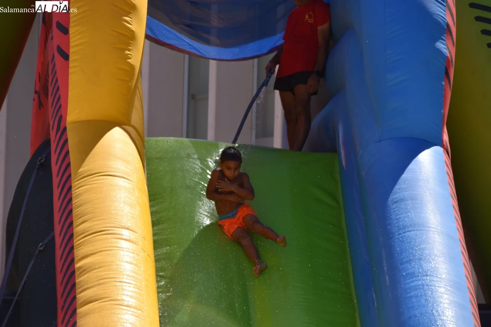 Foto 3 - Gran fiesta del ni&ntilde;o con hinchables en la Plaza Espa&ntilde;a de Santa Marta (FOTOS)
