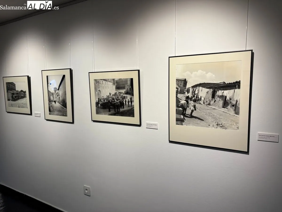 Rincones de la exposición ‘Salamanca, un paseo de verano. Entre la Plaza y el río (1853-1975)’ | Fotos: Miguel González 