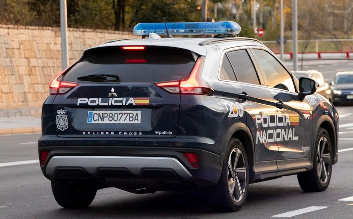 Detenido en Pizarrales por robar y estrellar un coche