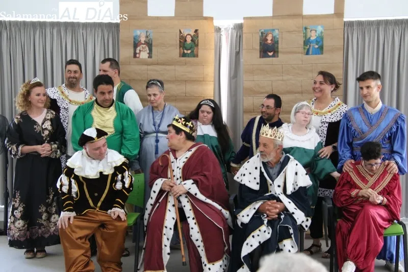 Foto 2 - Del libro al escenario: los usuarios del Centro Ocupacional se convierten en actores