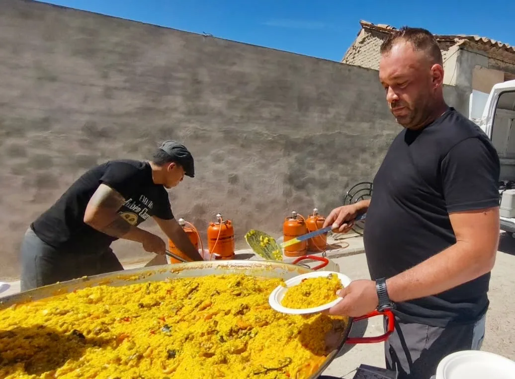 Paellada en Villaflores