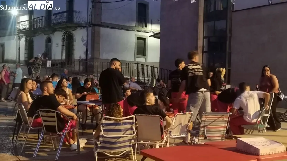 La Peña Redonda ha sido la pregonera de las fiestas de verano del 2025