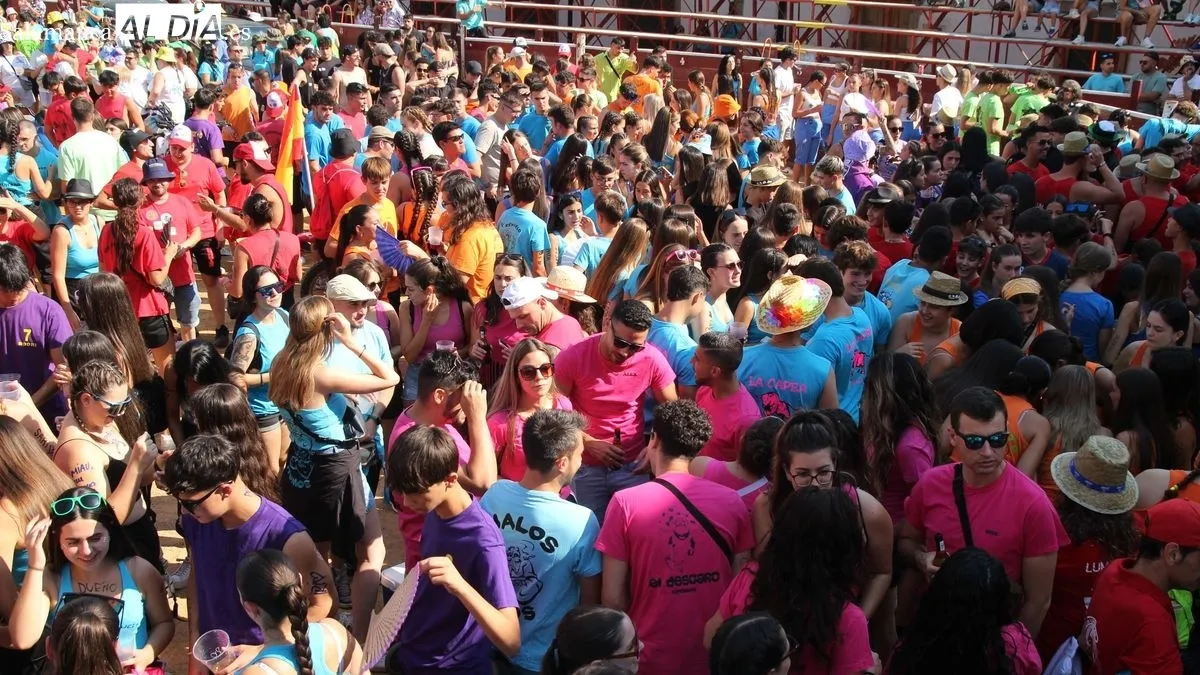 Foto 5 - Las Pe&ntilde;as irrumpen con fuerza en las fiestas de 'Los Toros' de Lumbrales
